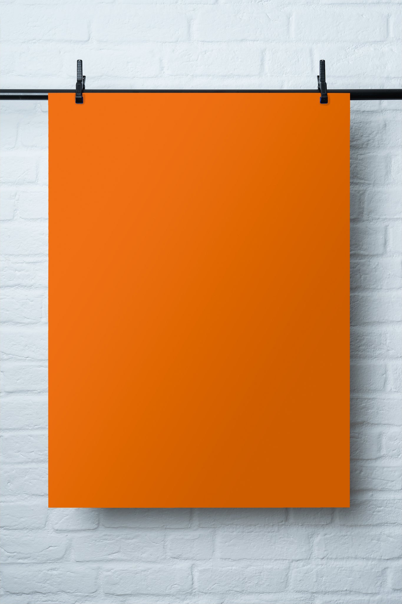 Kräftig orangener Backdrop Mandarine, ideal für Produktfotografie und Food-Fotografie im Trendstil ‚bright and bold‘, lebensmittelecht, vielseitig einsetzbar als Fotohintergrund oder Fotountergrund, 60 x 90 cm